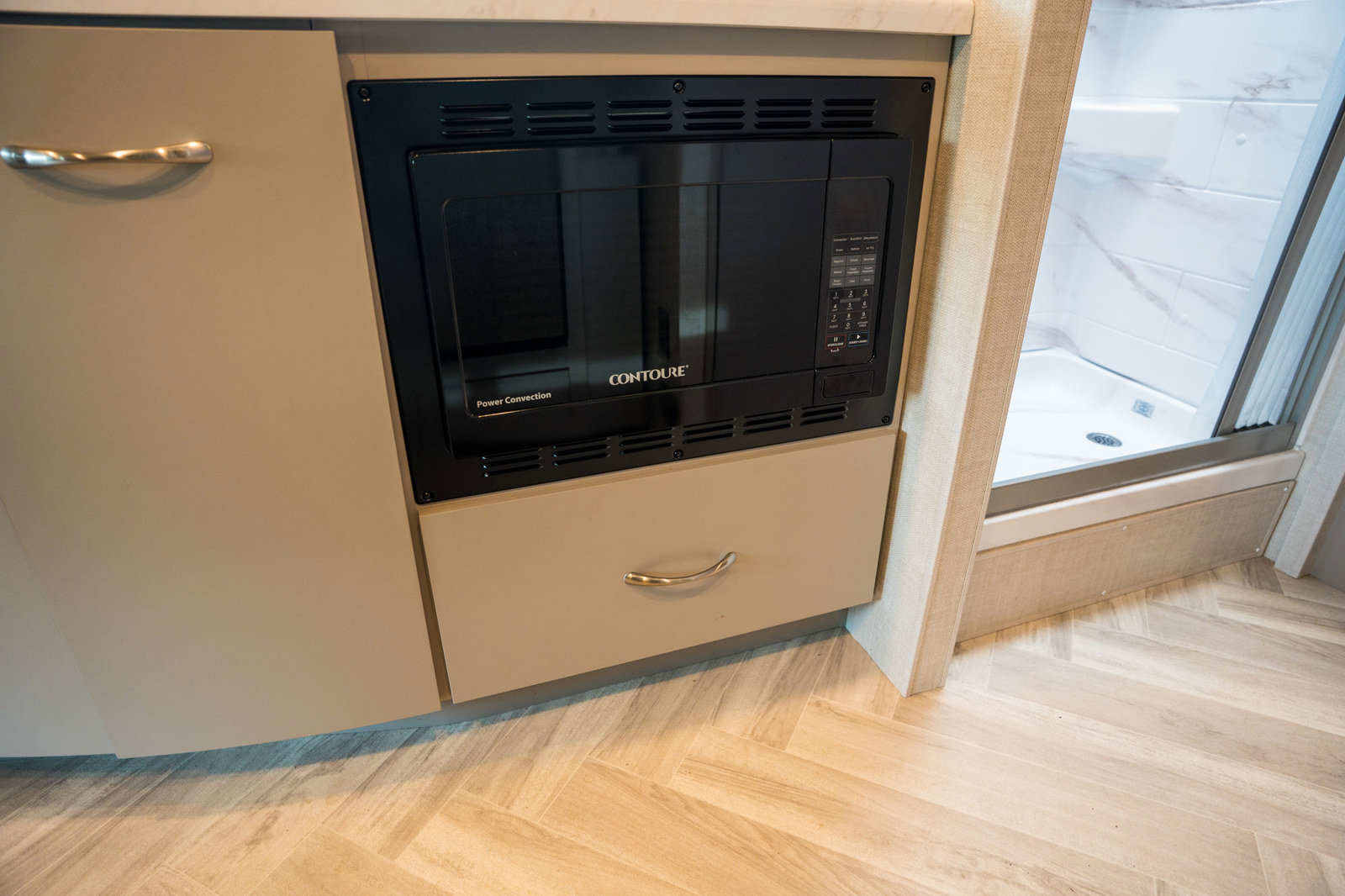 Used 2023 Mercedes-Benz Sprinter 4500 image 37