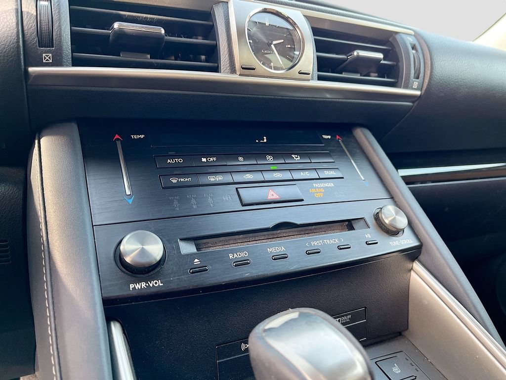 Used 2018 Lexus IS 300 AWD w/ Comfort Package image 16