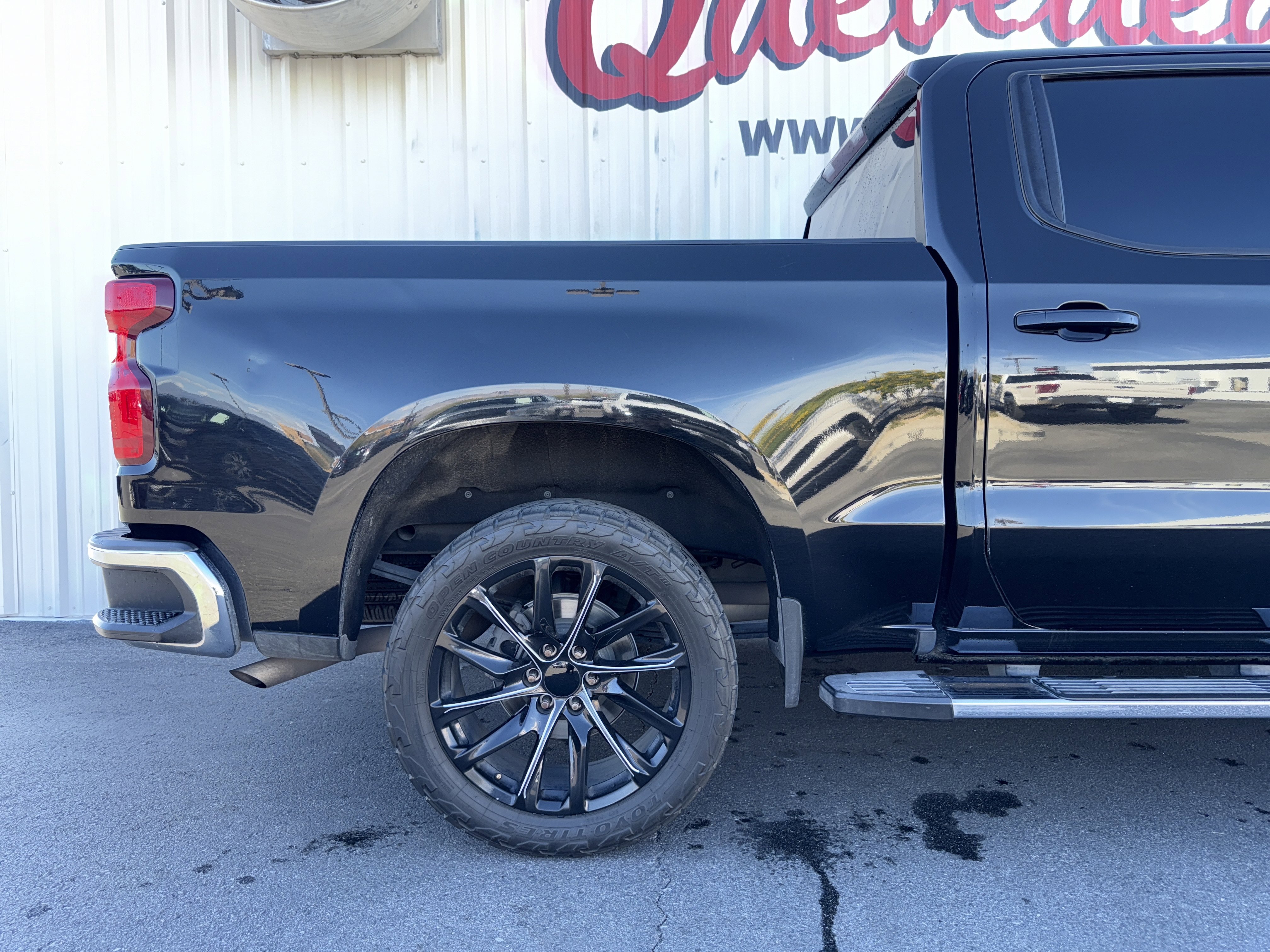 Used 2021 Chevrolet Silverado 1500 LT image 19