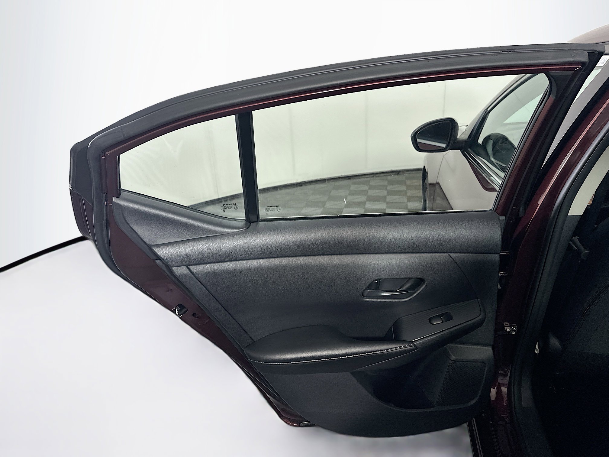 Used 2025 Nissan Sentra SV image 25