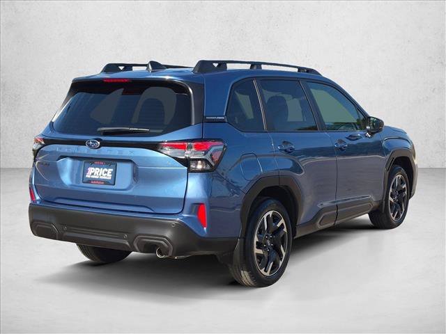 Used 2025 Subaru Forester Limited AWD/4WD image 5
