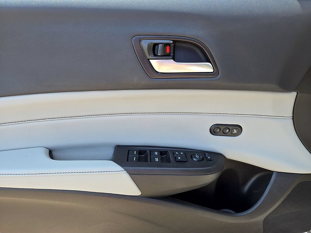 Used 2020 Acura ILX FWD image 14