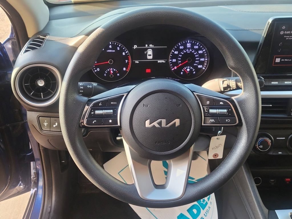 Used 2024 Kia Forte LXS w/ LXS Technology Package FWD image 6