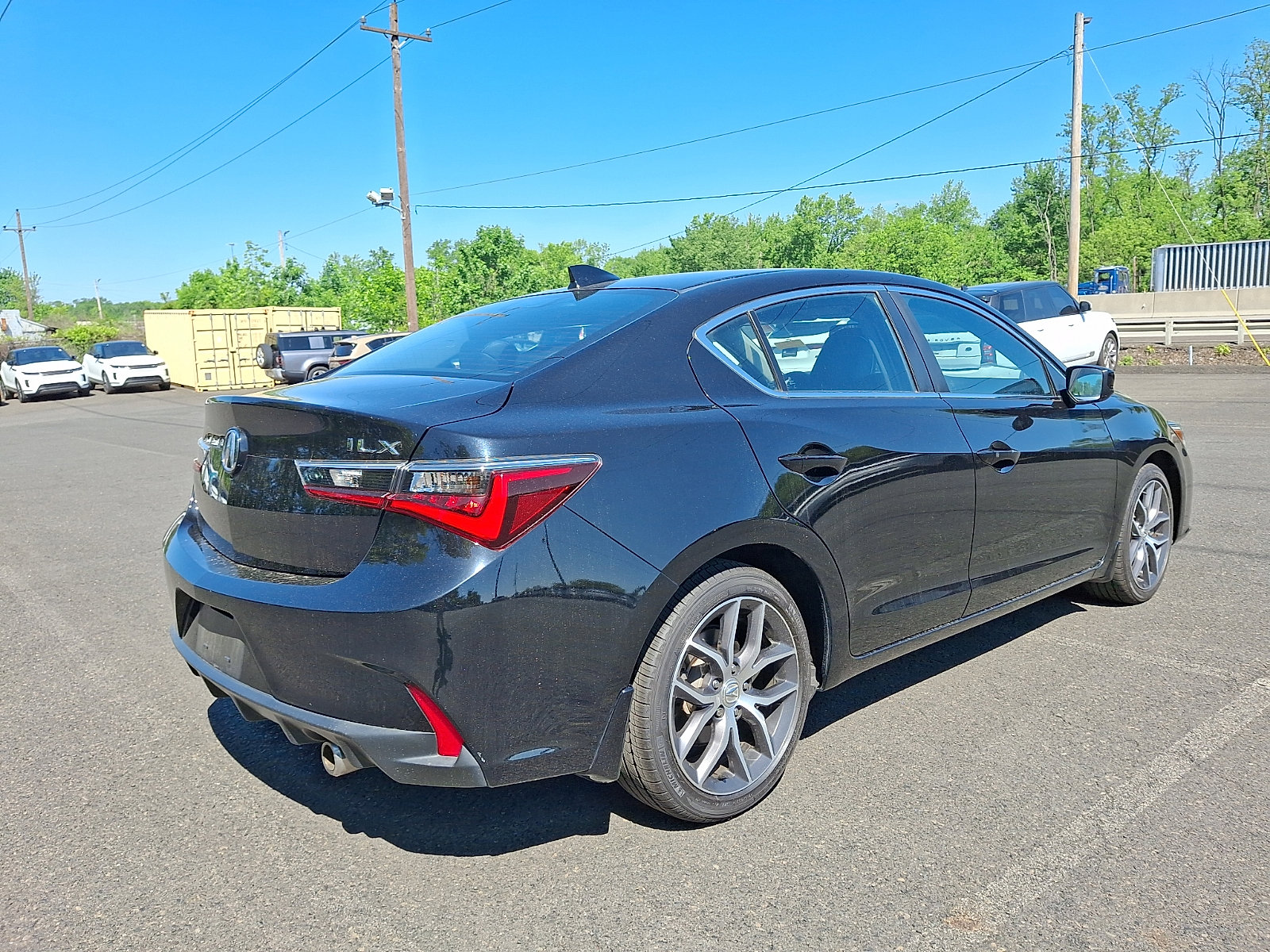 Used 2022 Acura ILX w/ Premium Package FWD image 2