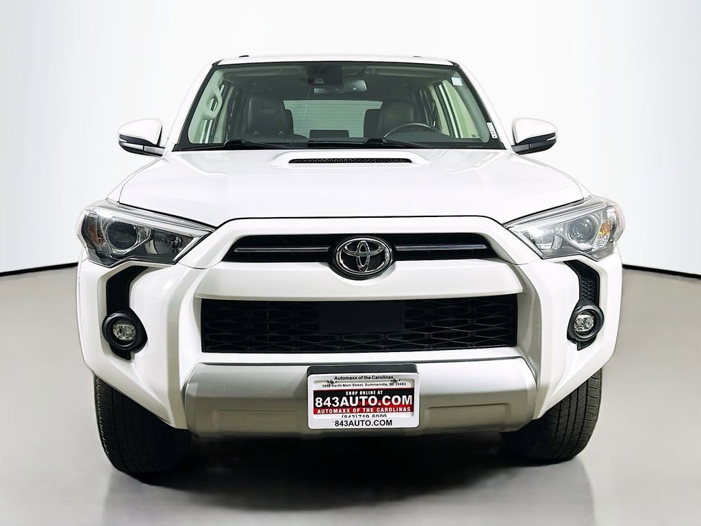Used 2024 Toyota 4Runner TRD Off-Road Premium AWD/4WD image 2