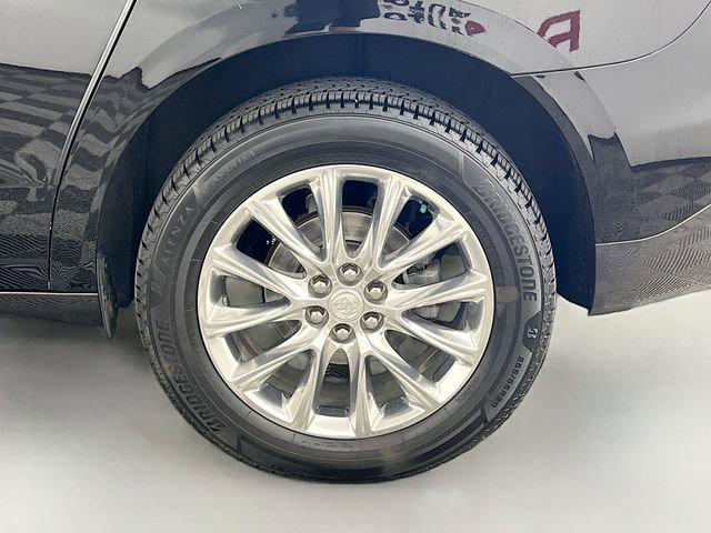 Used 2020 Buick Enclave Premium w/ Sun and Sites Package AWD/4WD image 38