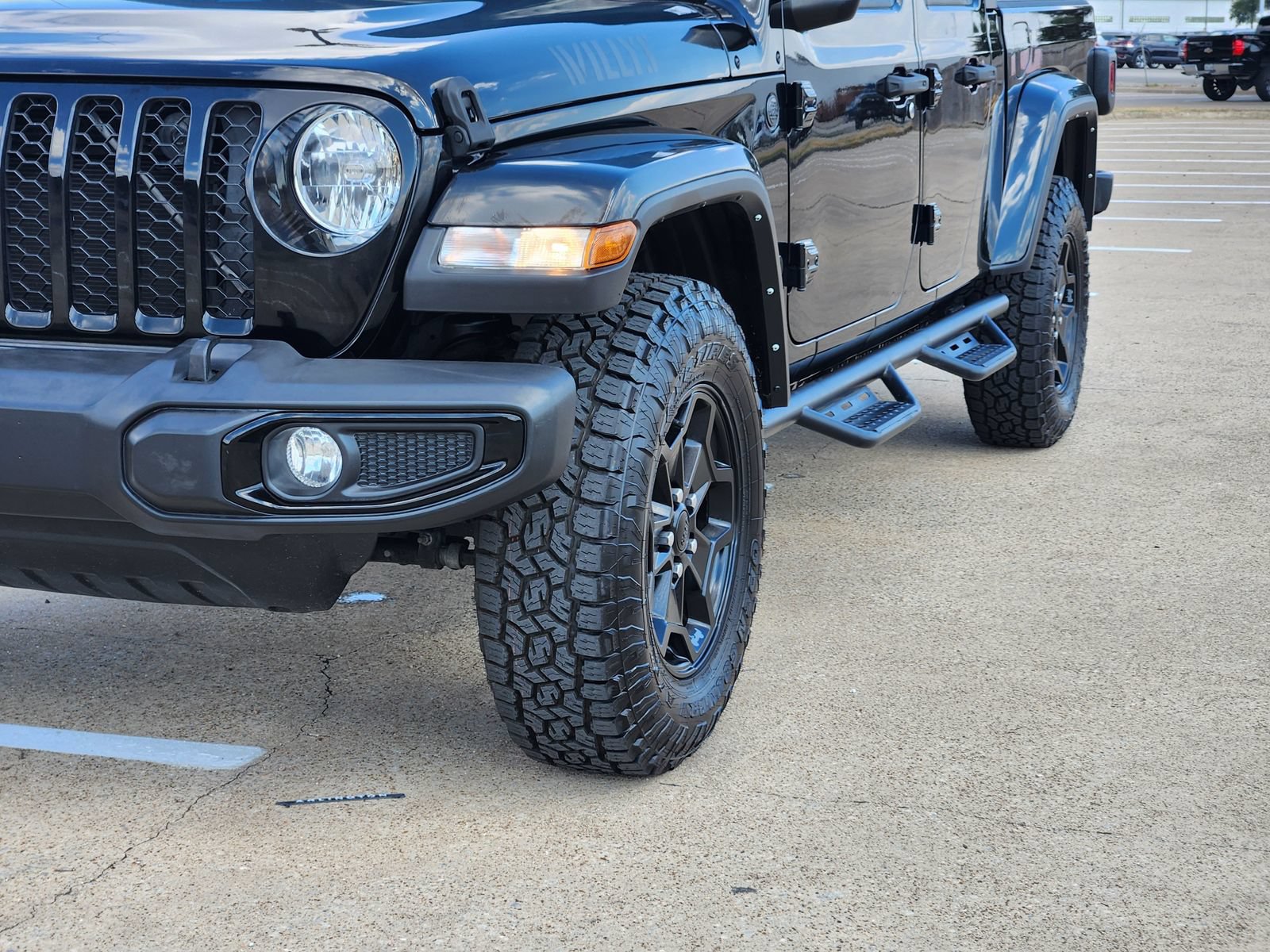 Used 2022 Jeep Gladiator Sport AWD/4WD image 12