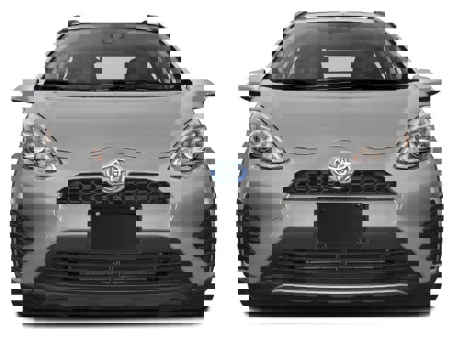 Used 2018 Toyota Prius C Three image 4