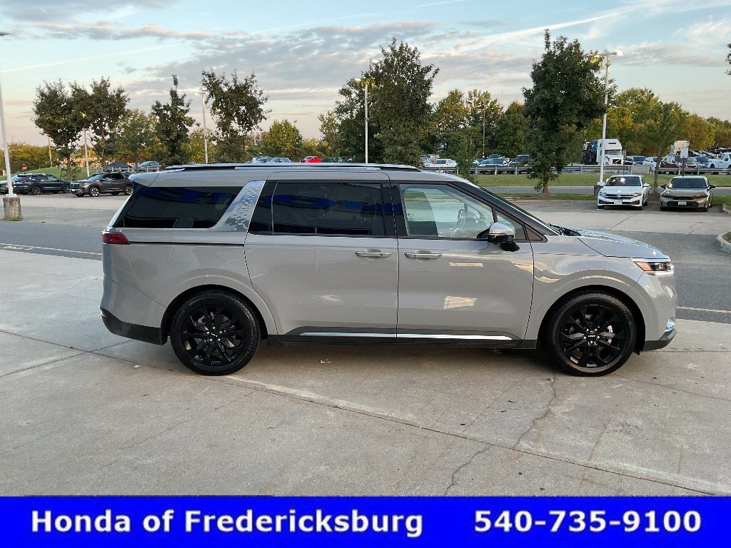 Used 2023 Kia Carnival SX Prestige FWD image 7