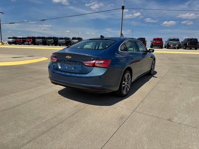 Used 2024 Chevrolet Malibu LT FWD image 5