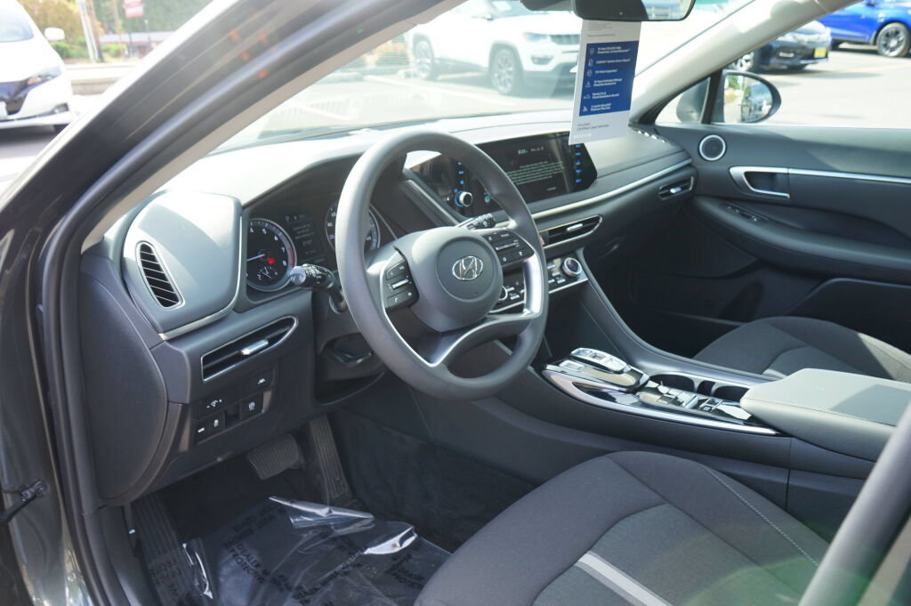 Certified 2023 Hyundai Sonata SEL FWD image 13