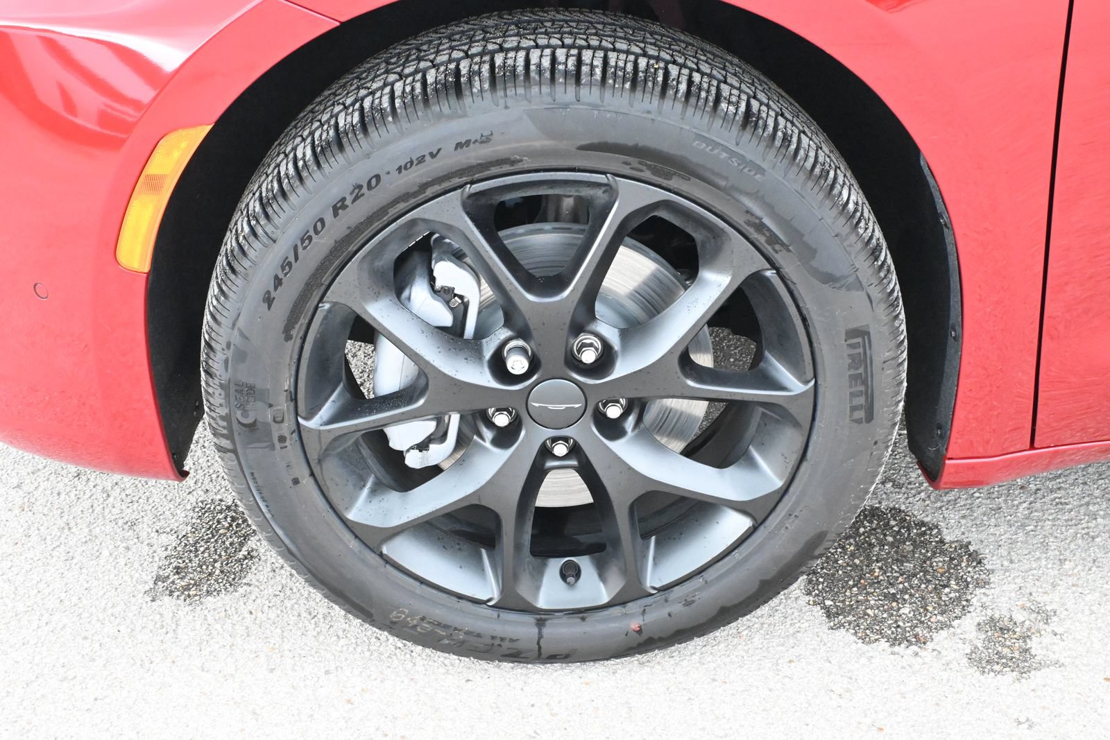 New 2027 Chrysler Pacifica Limited AWD/4WD image 6