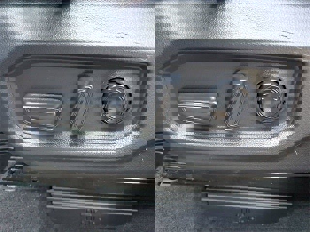 Used 2023 Toyota Sequoia Limited image 74