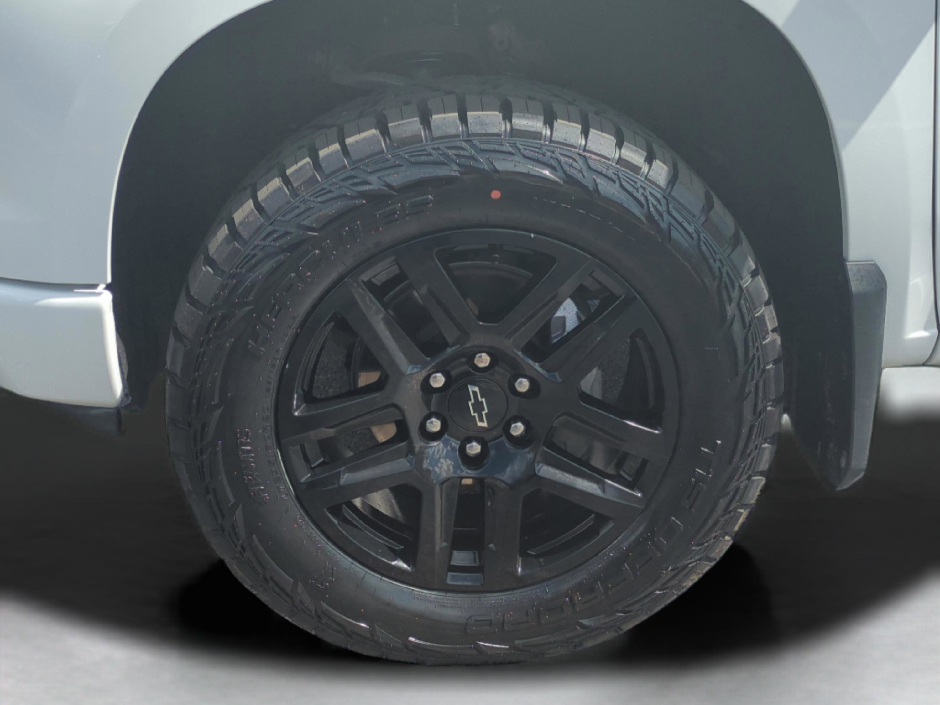 Used 2023 Chevrolet Silverado 1500 RST image 10