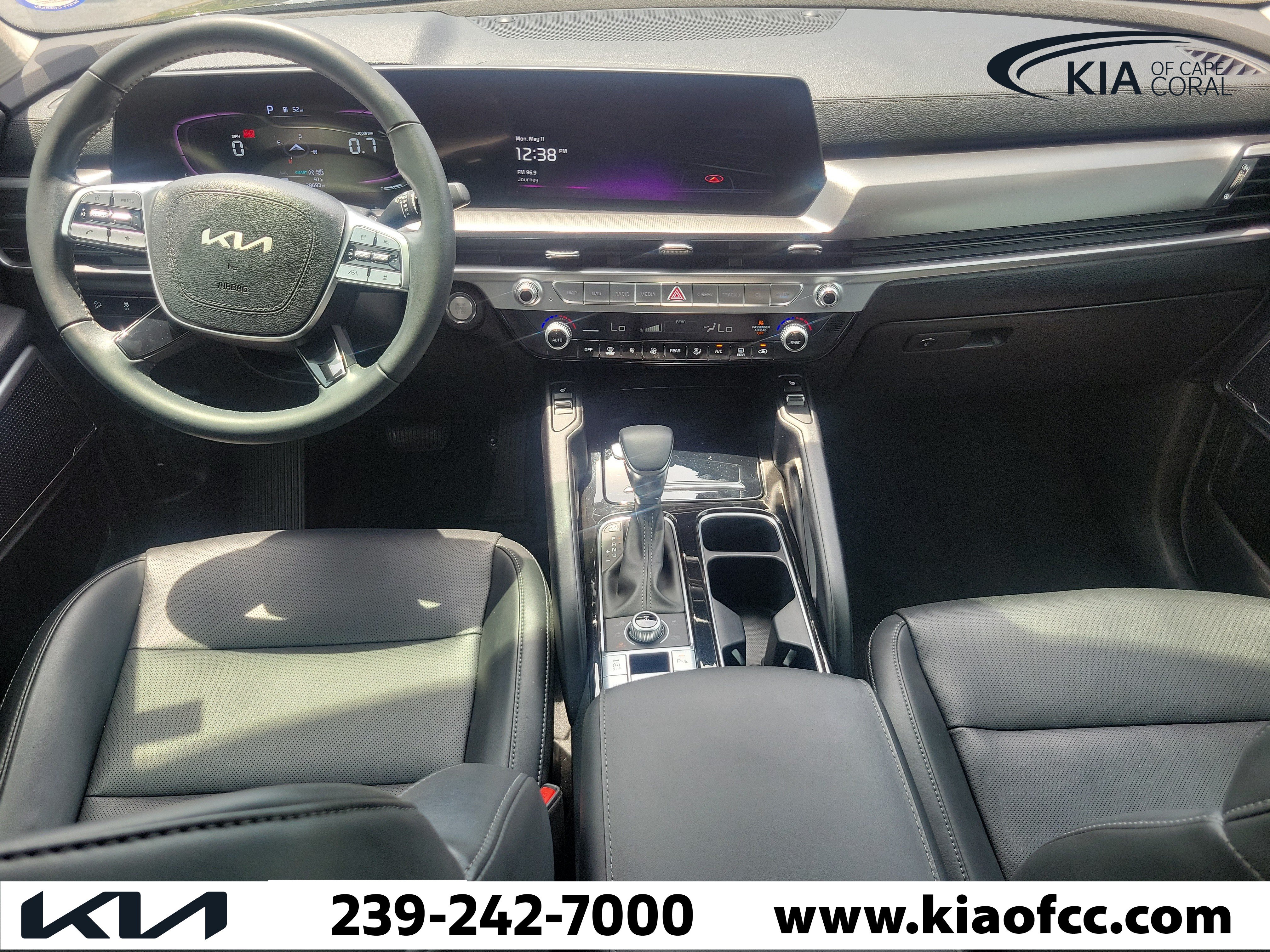 Certified 2024 Kia Telluride S w/ S Sunroof Package AWD/4WD image 20