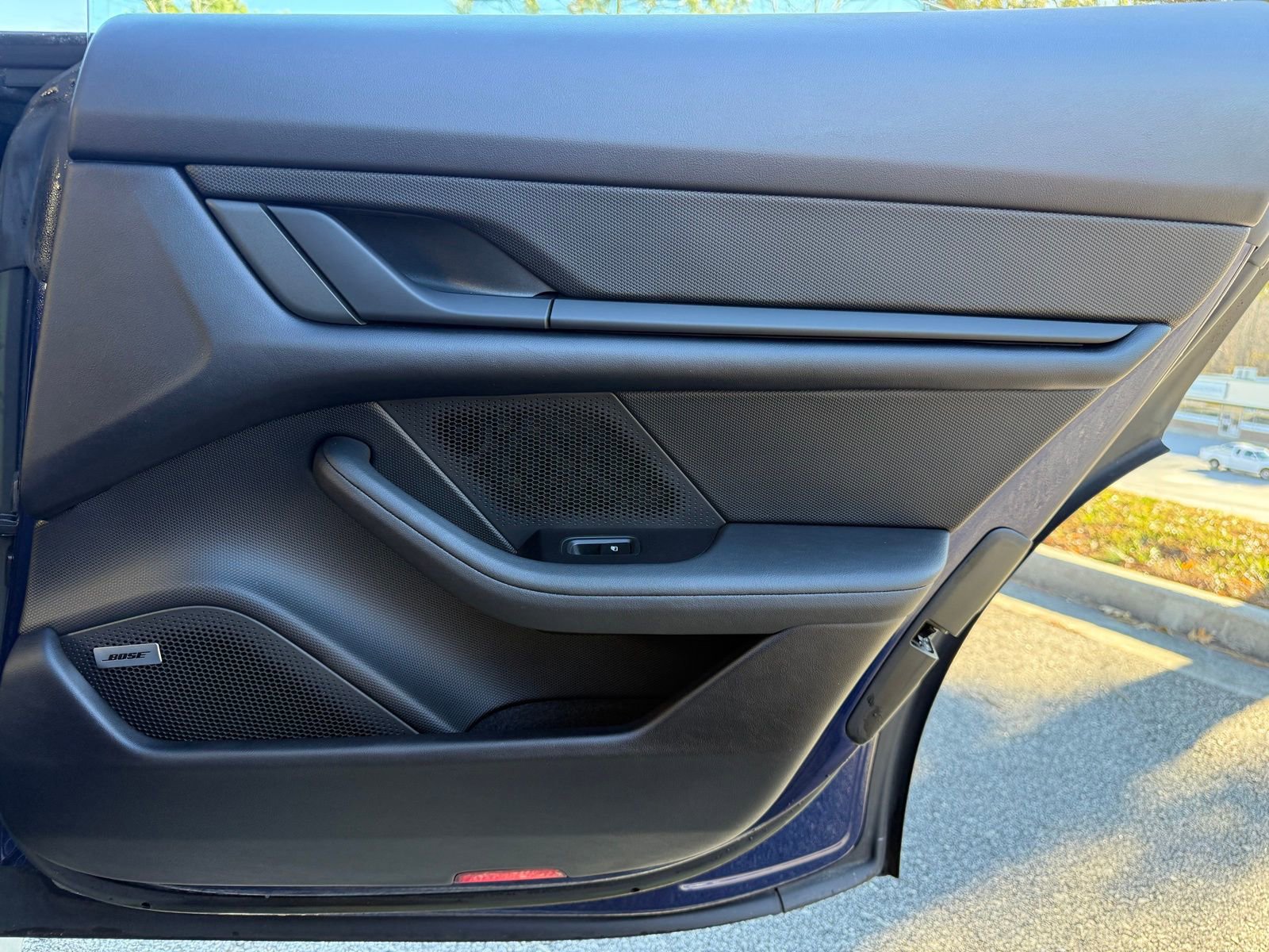 Used 2022 Porsche Taycan Base image 46