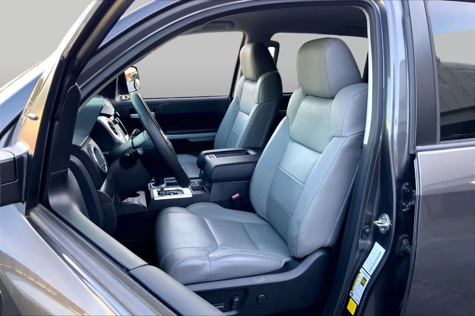 Used 2020 Toyota Tundra SR5 w/ SR5 Leather Package RWD image 8