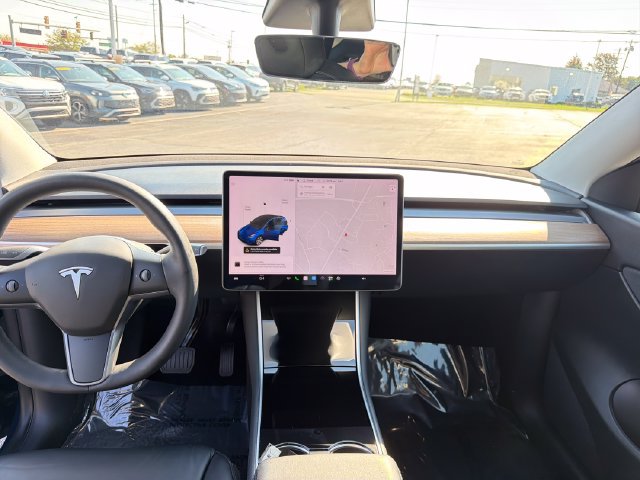 Used 2021 Tesla Model Y Long Range AWD/4WD image 15
