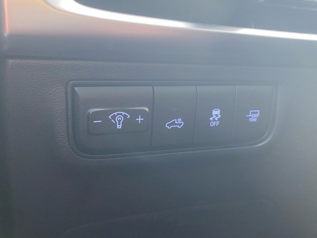 Used 2025 Hyundai Santa Cruz Limited image 22