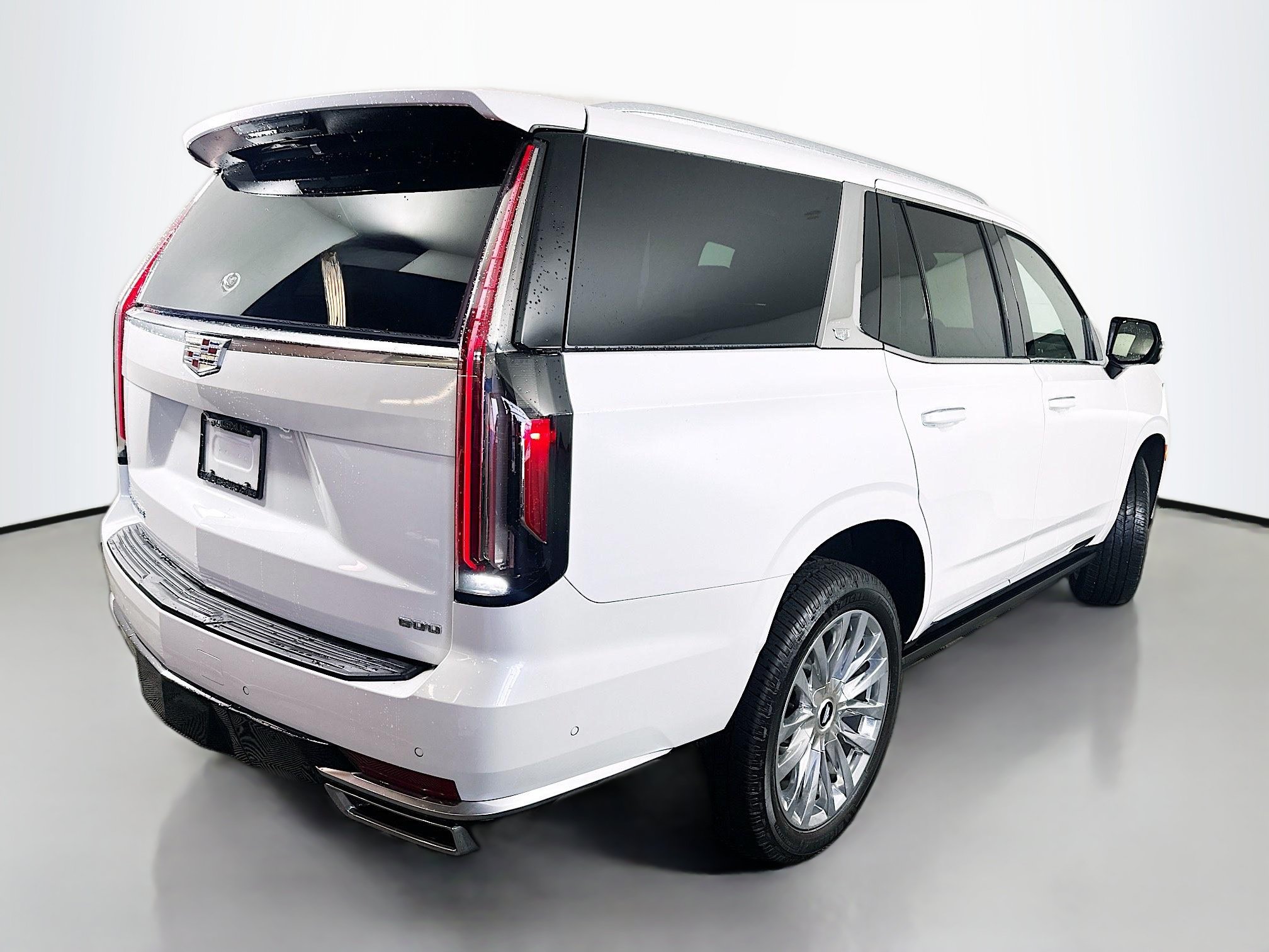 Used 2022 Cadillac Escalade Premium Luxury w/ Performance Package AWD/4WD image 7