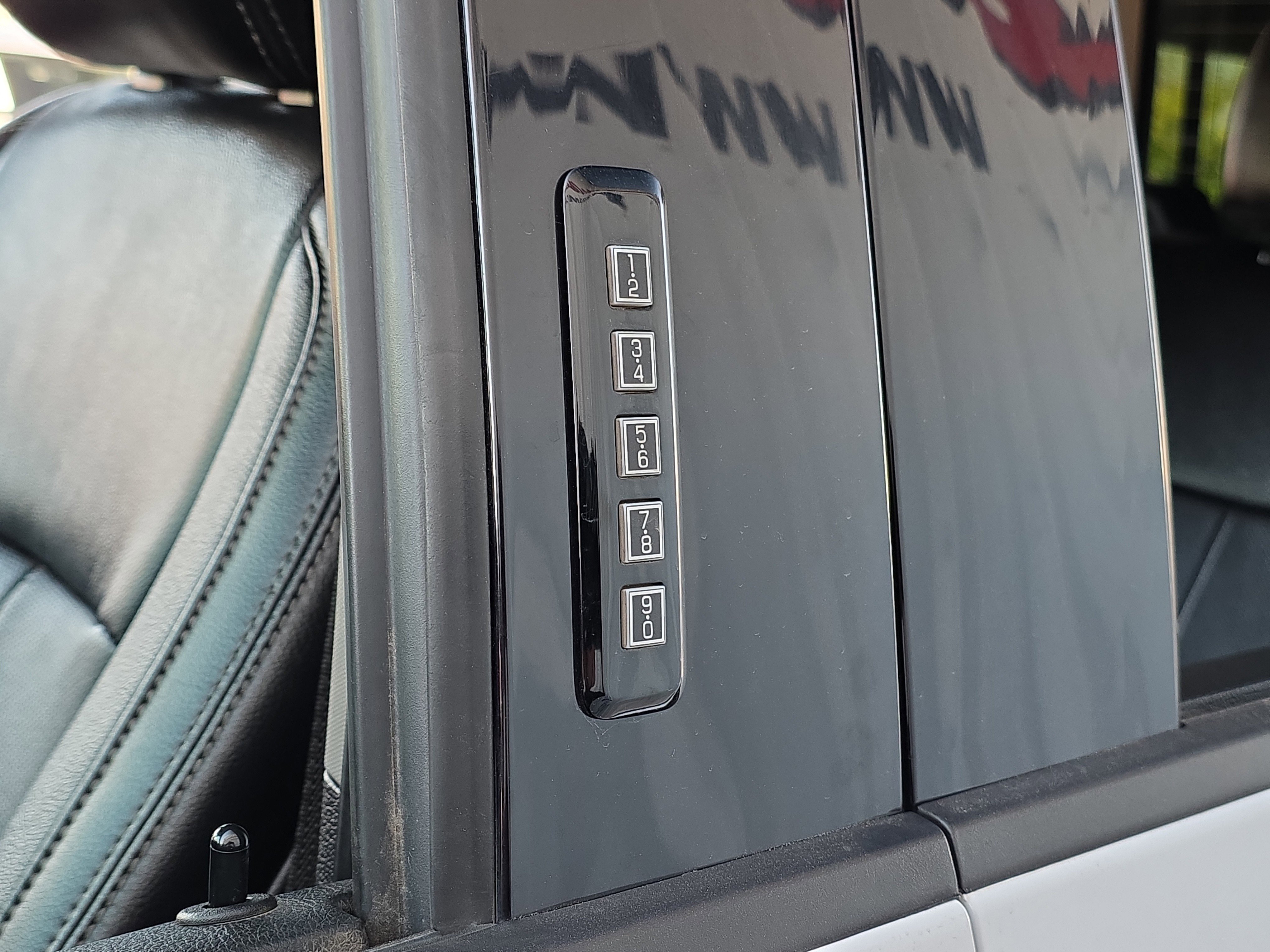 Used 2020 Ford F250 Lariat image 5