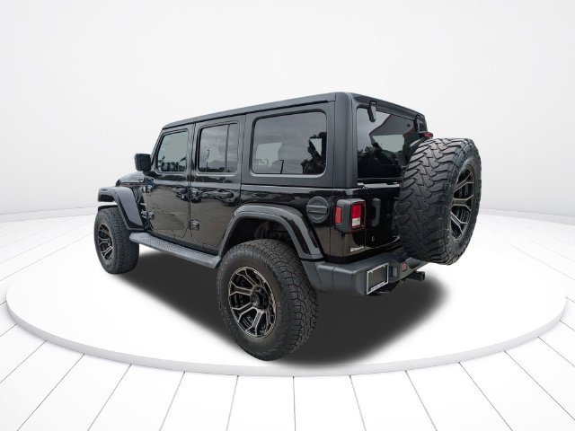 Used 2019 Jeep Wrangler Unlimited Sahara AWD/4WD image 6