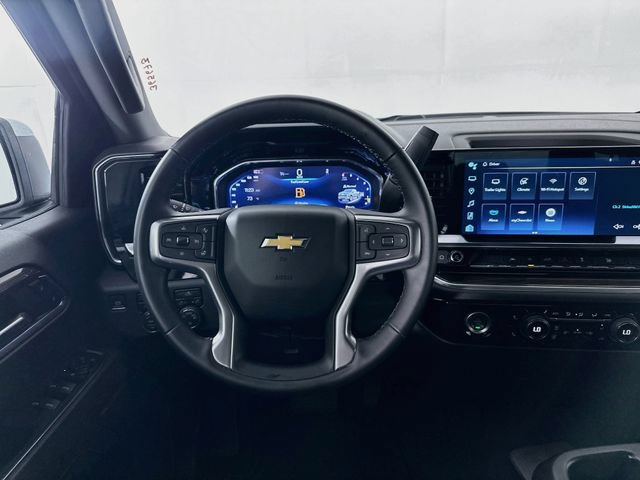 Used 2024 Chevrolet Silverado 1500 LT AWD/4WD image 11