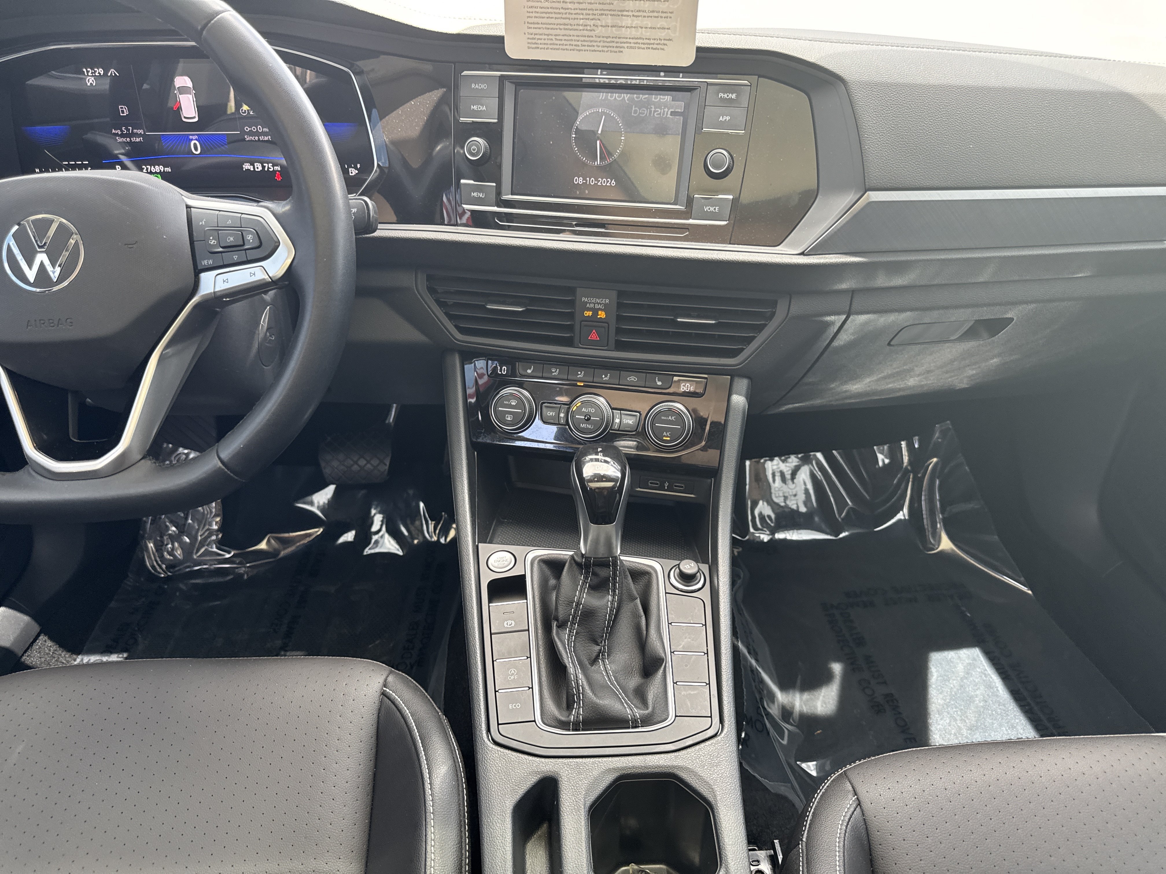 Certified 2023 Volkswagen Jetta SE w/ Panoramic Sunroof Package FWD image 13