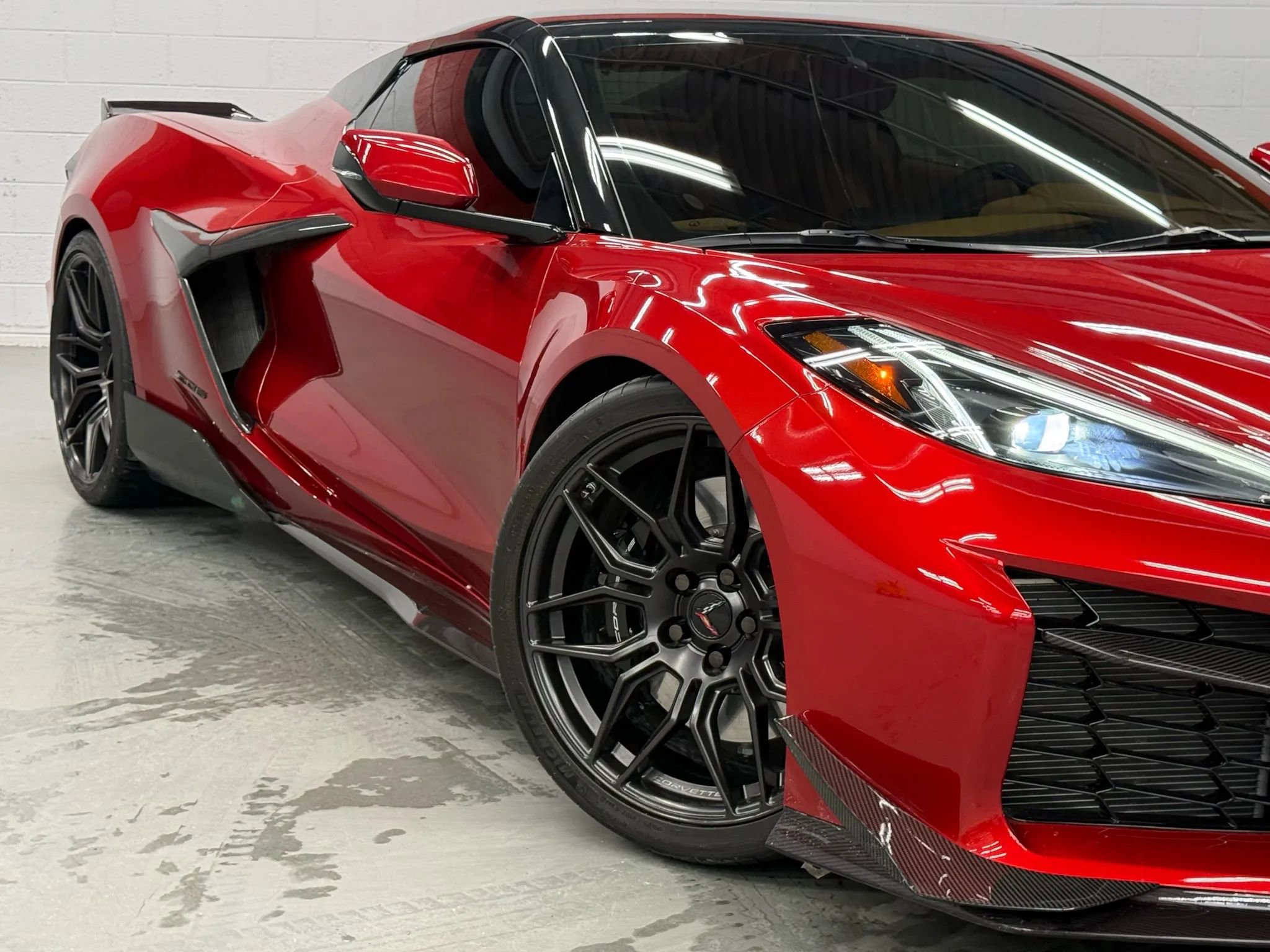 Used 2023 Chevrolet Corvette Z06 w/ Stealth Interior Trim Package image 38