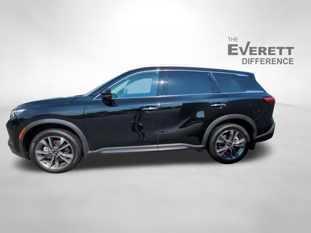 Used 2023 INFINITI QX60 Luxe w/ Cargo Package FWD image 7