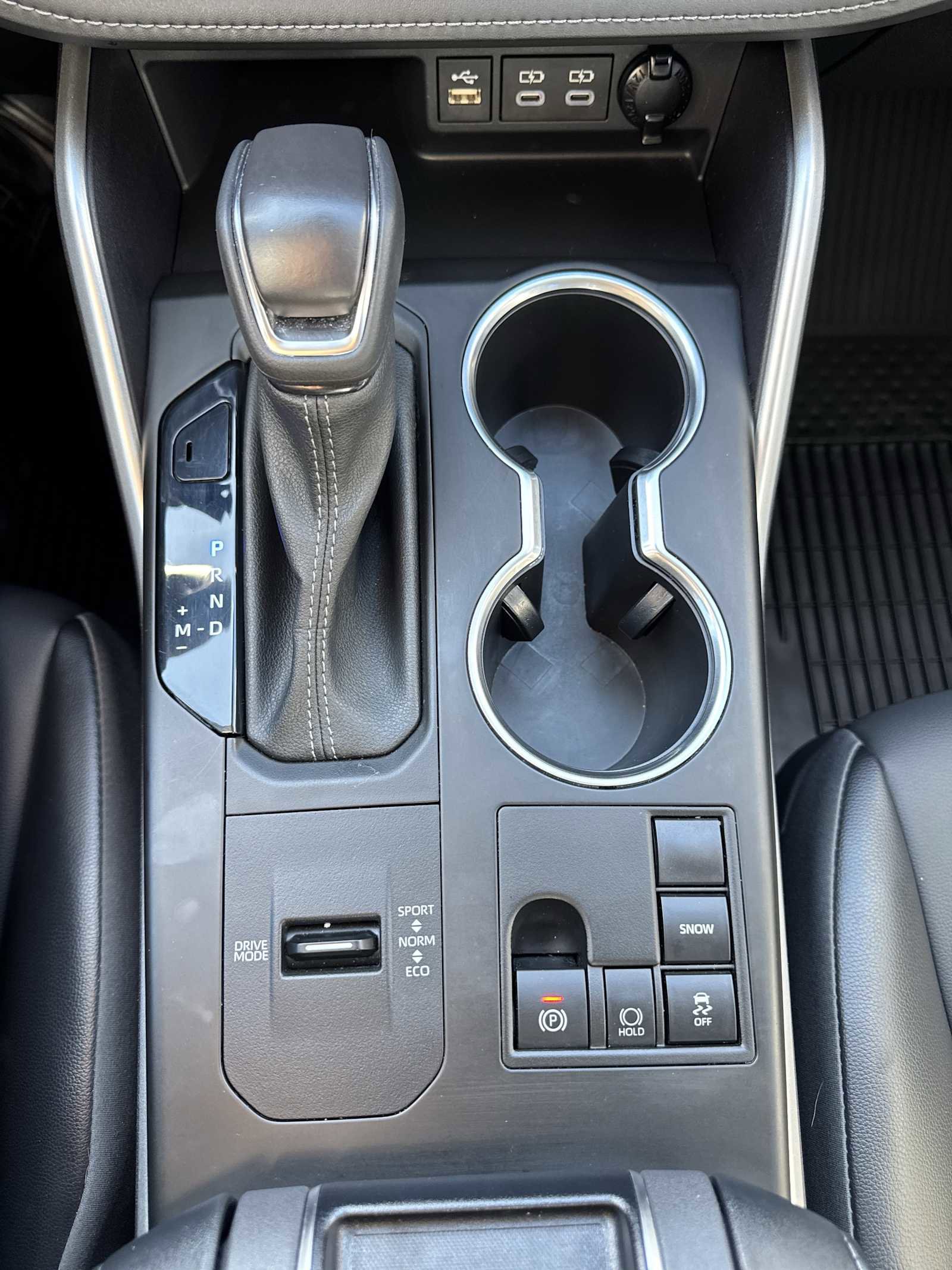 Used 2023 Toyota Highlander XLE image 25