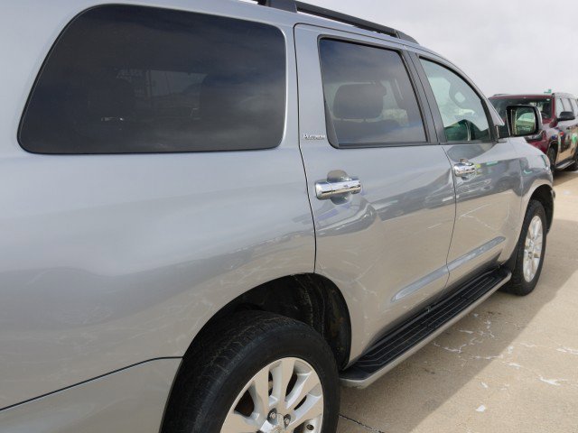 Used 2012 Toyota Sequoia Platinum image 9
