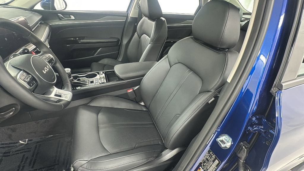 New 2026 Kia K5 EX image 10