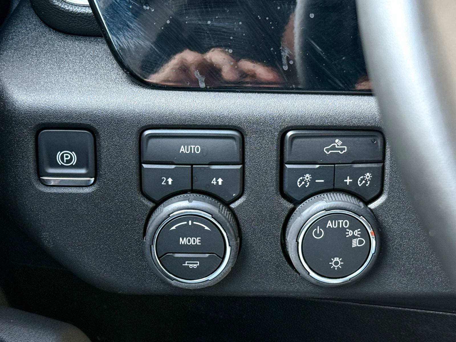 Certified 2026 Chevrolet Silverado 1500 LT AWD/4WD image 29