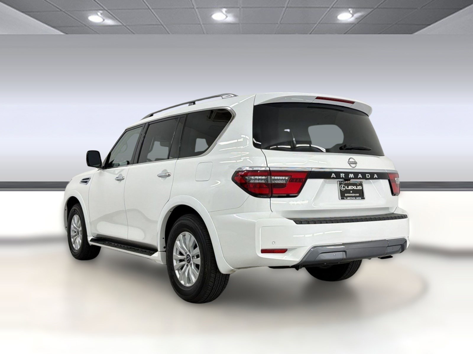 Used 2023 Nissan Armada SV w/ Cargo Package image 3