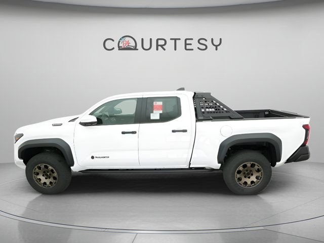 Certified 2025 Toyota Tacoma 4x4 Double Cab Hybrid image 3