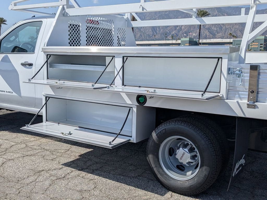 New 2026 GMC Sierra 3500 Pro w/ Convenience Package RWD image 10
