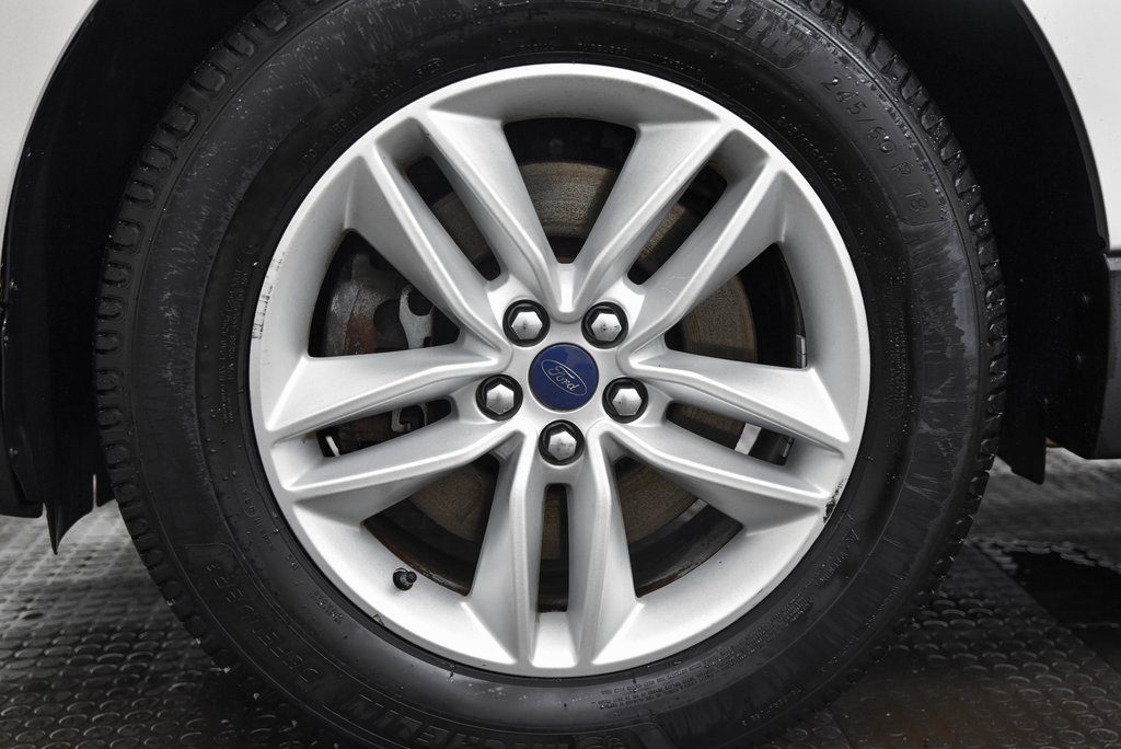 Used 2016 Ford Edge SEL w/ Equipment Group 201A image 7