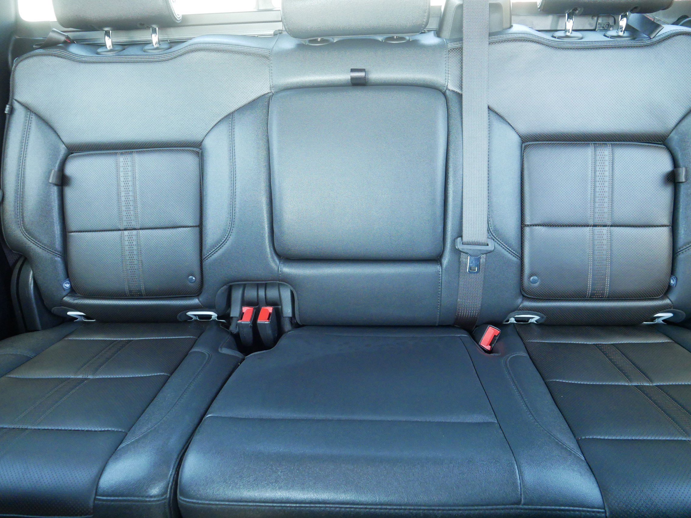 Used 2024 Chevrolet Silverado 2500 High Country w/ Technology Package AWD/4WD image 13