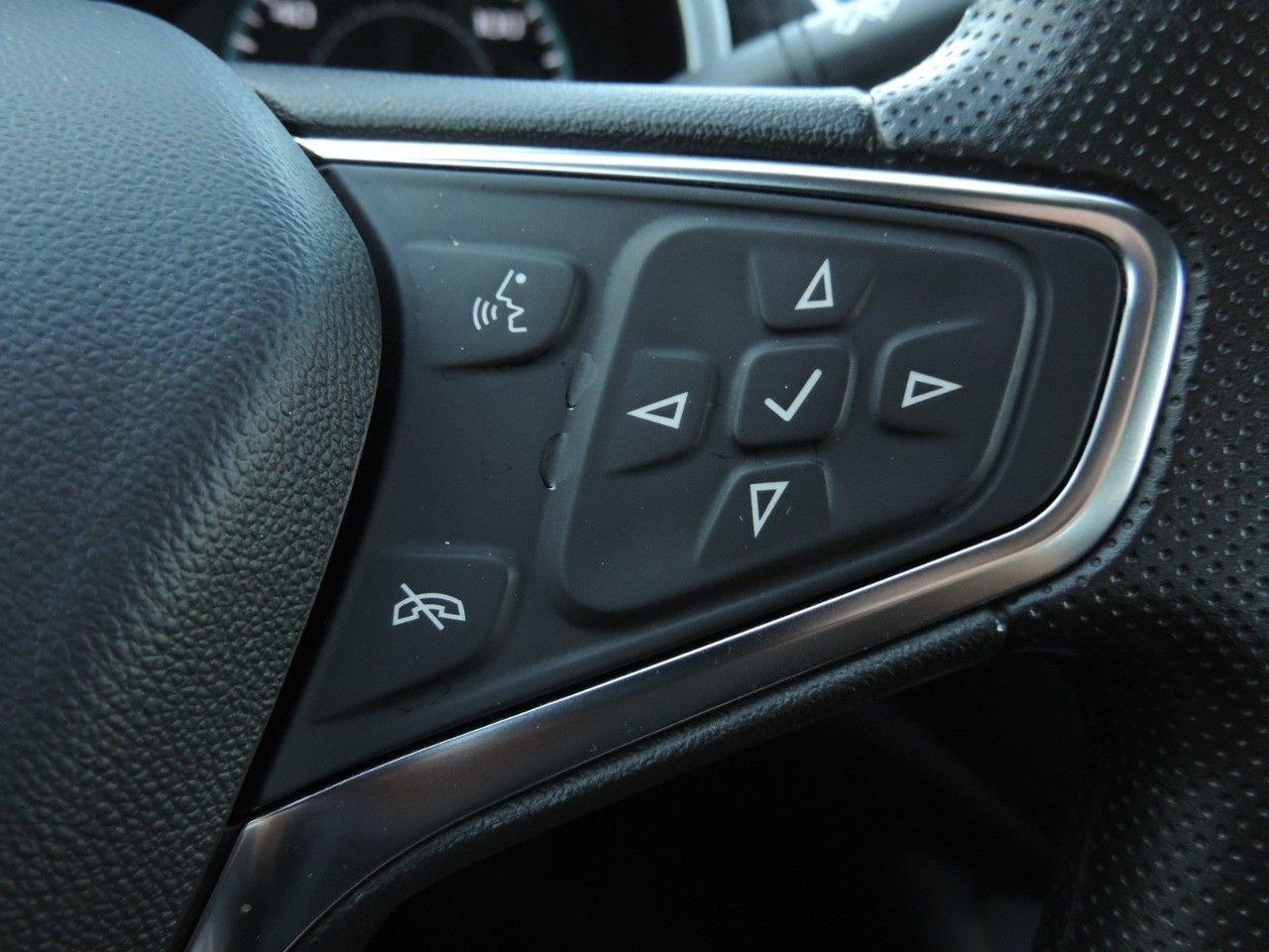 Used 2024 Chevrolet Malibu LT FWD image 27