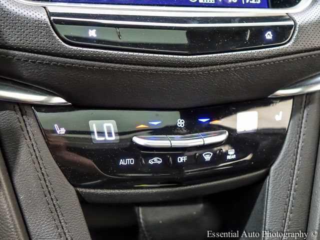 Certified 2024 Cadillac XT5 Premium Luxury w/ LPO, Floor Liner Package AWD/4WD image 18