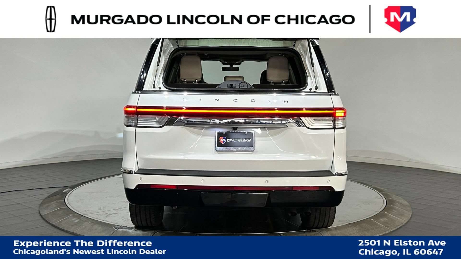 Certified 2024 Lincoln Navigator Reserve AWD/4WD image 26