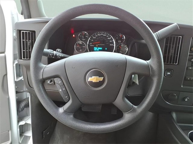 Used 2018 Chevrolet Express 3500 LT w/ LT Preferred Equipment Group image 16