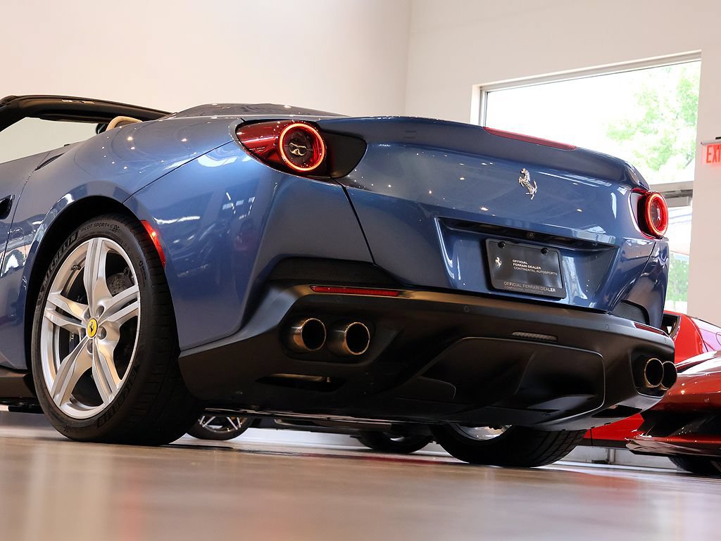Certified 2020 Ferrari Portofino RWD image 69