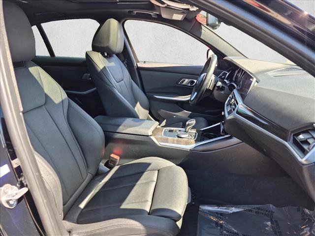 Used 2020 BMW 330i Sedan w/ Convenience Package RWD image 23