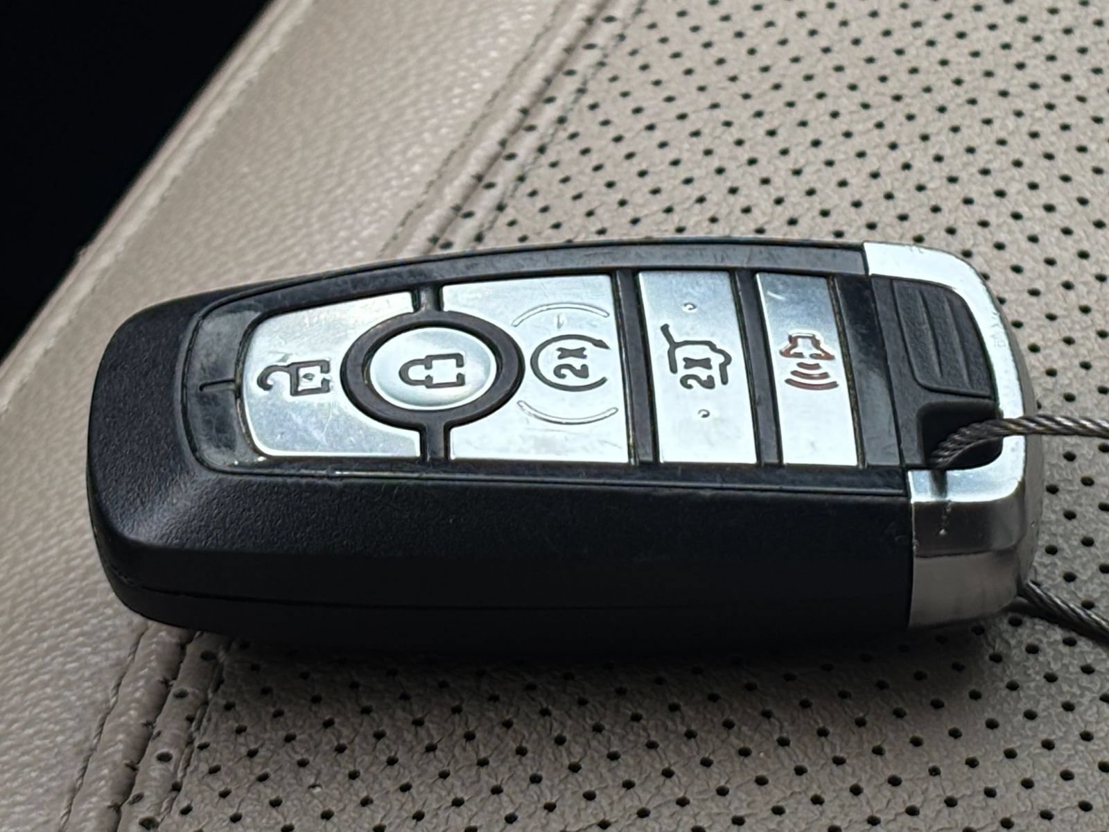 Used 2024 Ford Expedition Limited RWD image 21