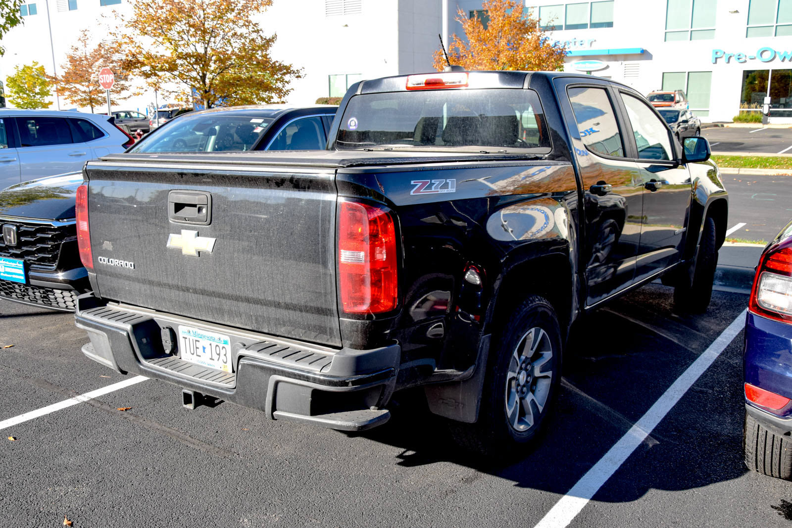 Used 2015 Chevrolet Colorado Z71 AWD/4WD image 4