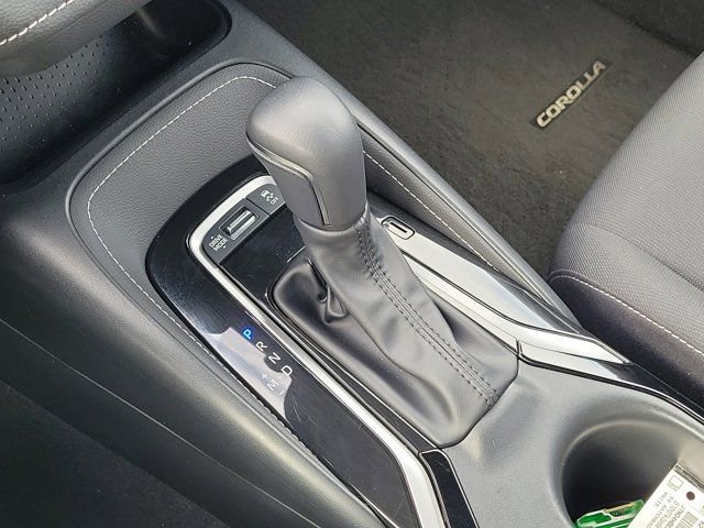 Used 2025 Toyota Corolla SE FWD image 26
