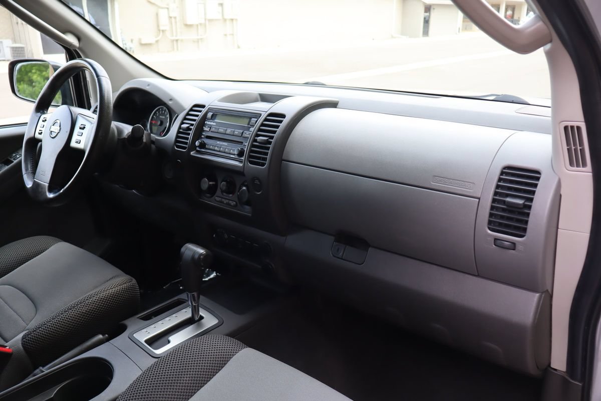 Used 2006 Nissan Xterra SE w/ (W94) Tow Pkg AWD/4WD image 17