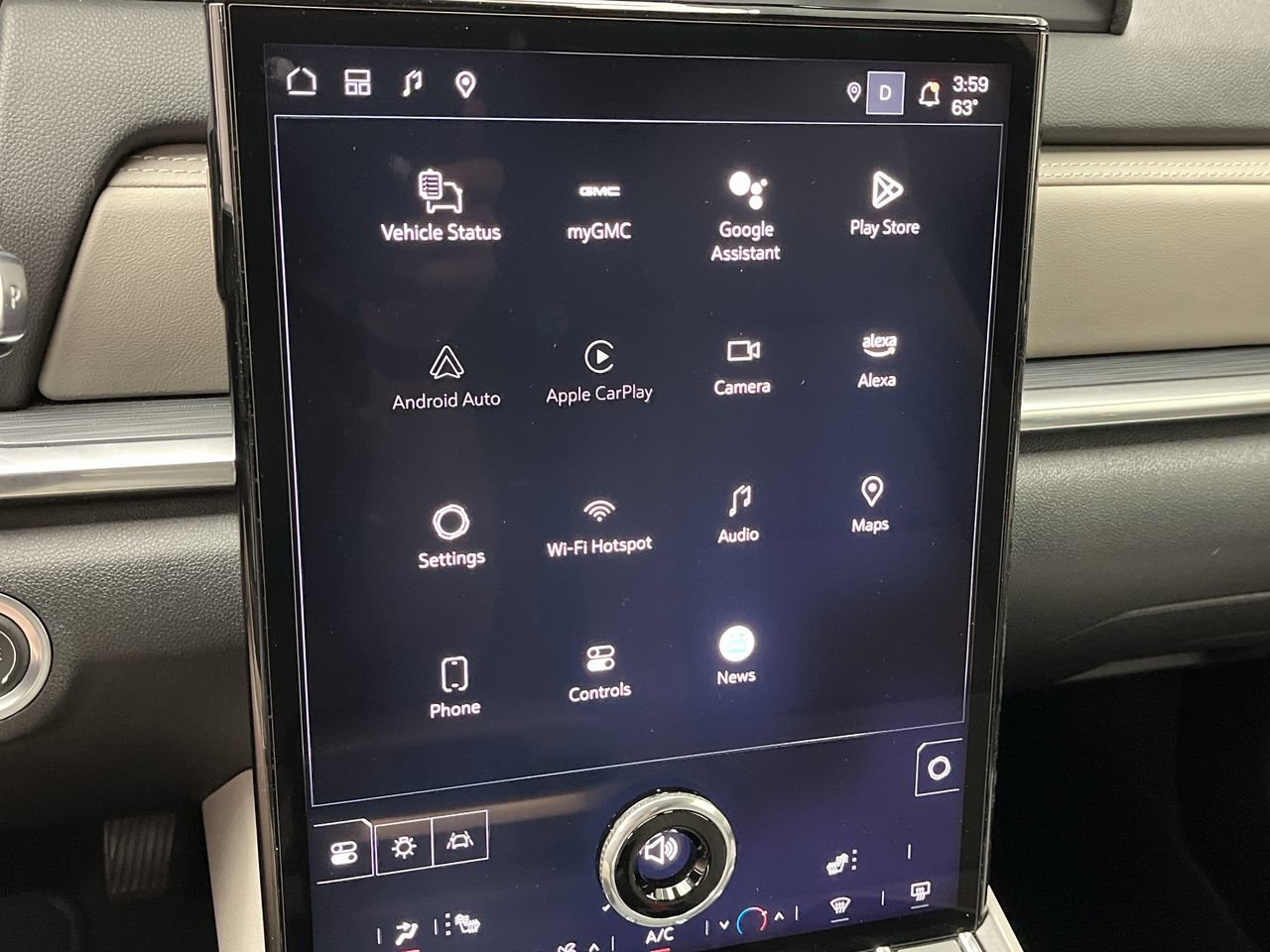 Certified 2025 GMC Terrain Elevation AWD/4WD image 18